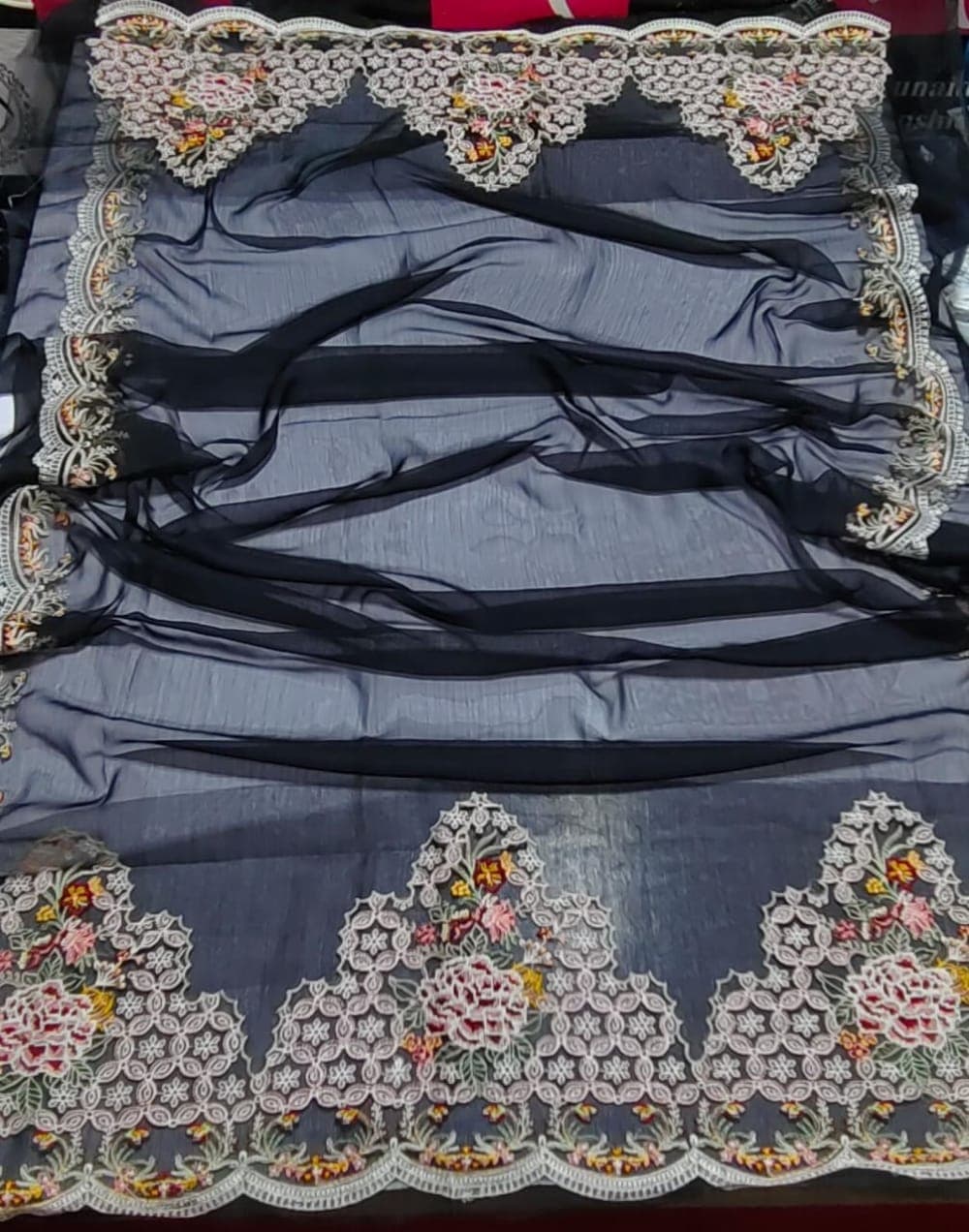 Qalamkar - SAHIL KINARE LUXURY LAWN 80/80 Lawn 3 Pieces vol-2 — image 4 of 6