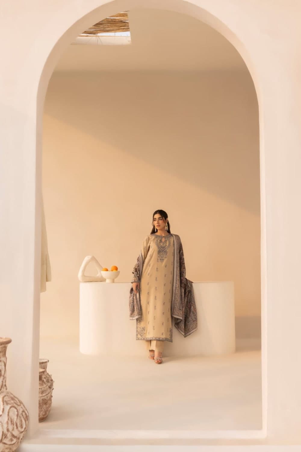 MOHAGNI (PREMIUM LAWN) 80/80 Lawn 3 Piece — image 4 of 6